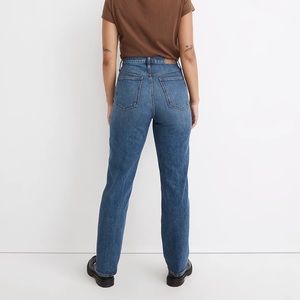 Madewell curvy perfect vintage straight jean in mayfield wash